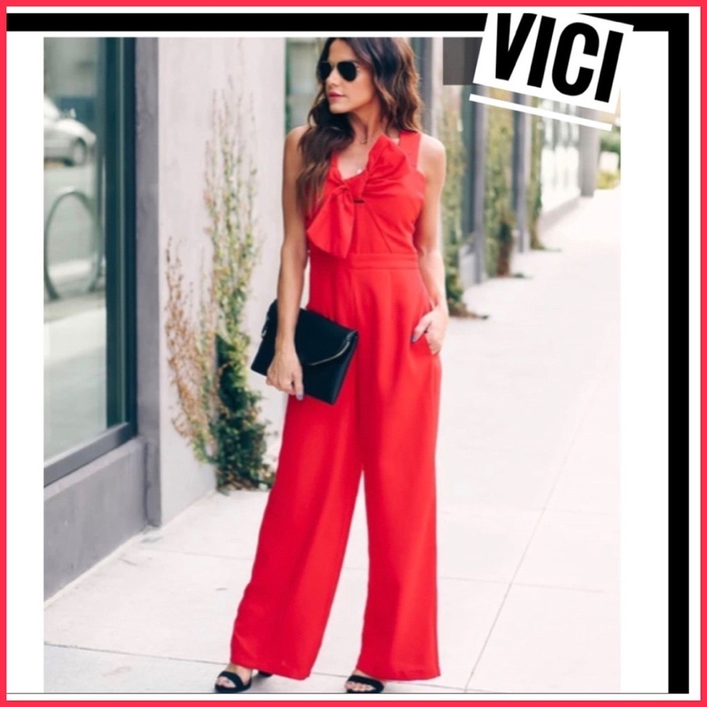 COPY ❤️ Red Bow Jumpsuit /Vici, Size Small, Holiday Cocktail 🍸 Party, NWT - Picture 3 of 16